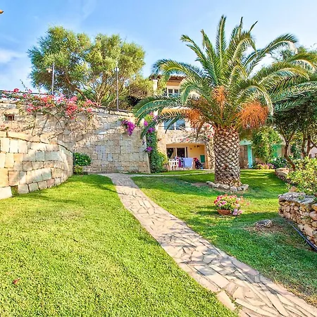 Trilo 5 * San Teodoro (Sardinia)